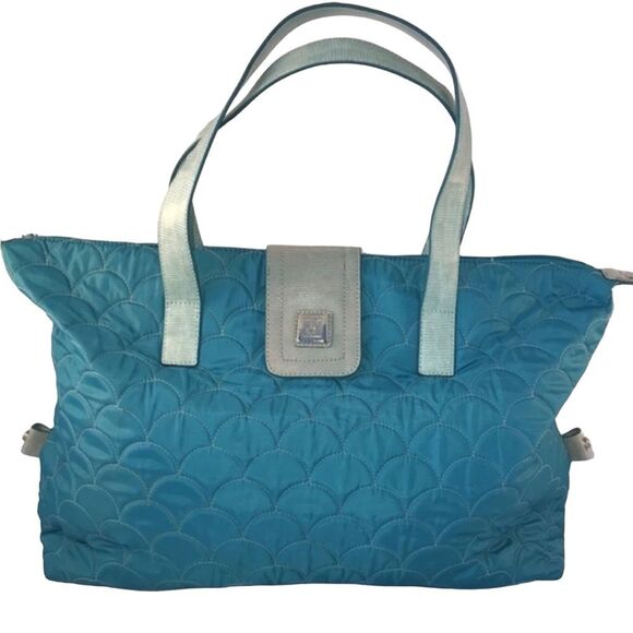 Diane Von Furstenberg Foldable Quilted Weekender Tote Bag - Picture 4 of 16